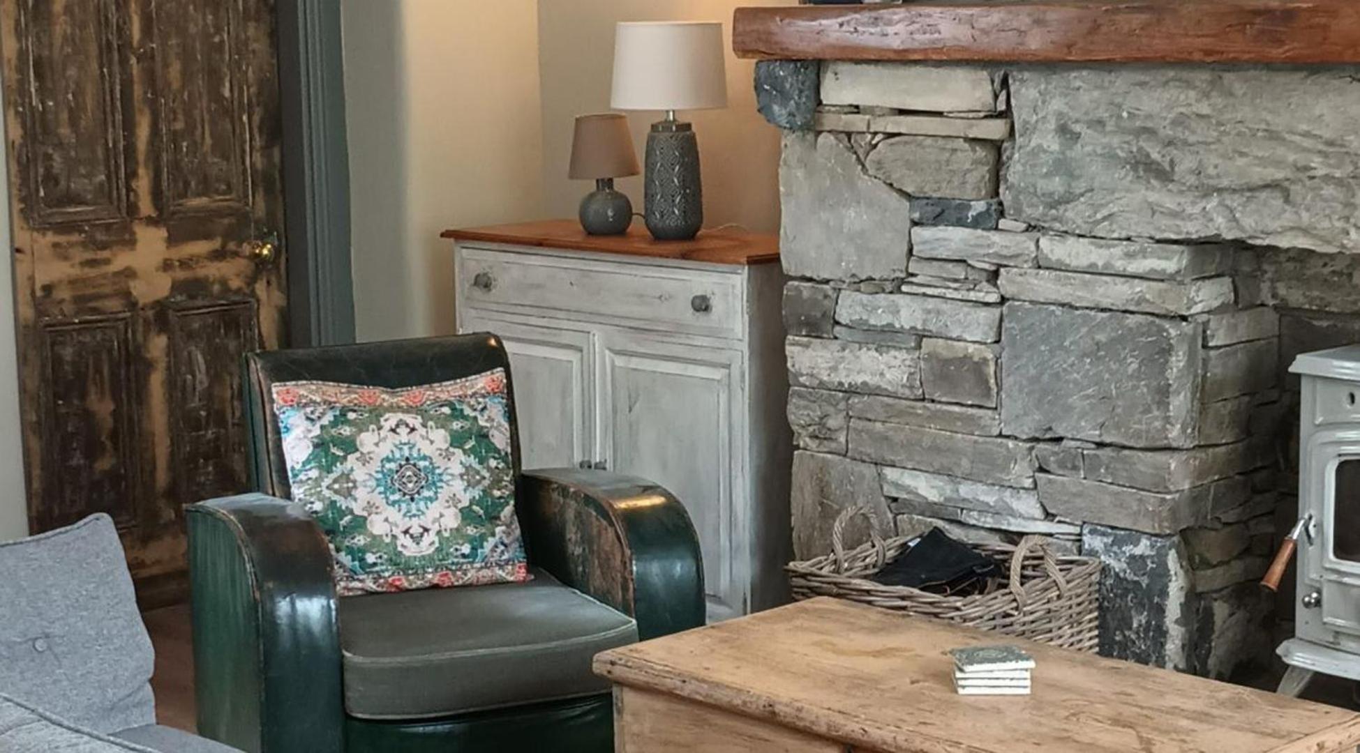 M044 An Teach Cloich The Stone House Westport